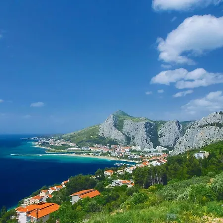 In With House Sea View Appartement Omiš