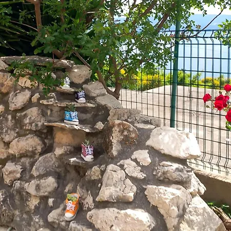 Apartament In With House Sea View *